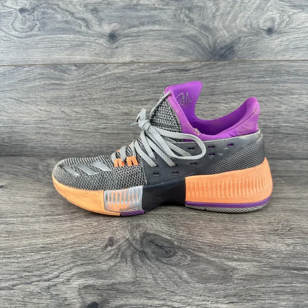 Adidas‎ Dame 3 Youth Basketball Shoes Size 4 Gray Purple Orange BB8270